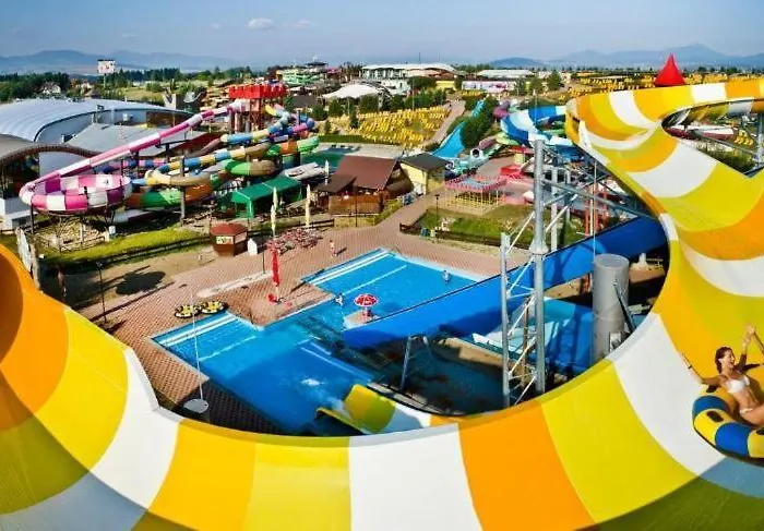 343 - Aquapark Tatralandia, Village